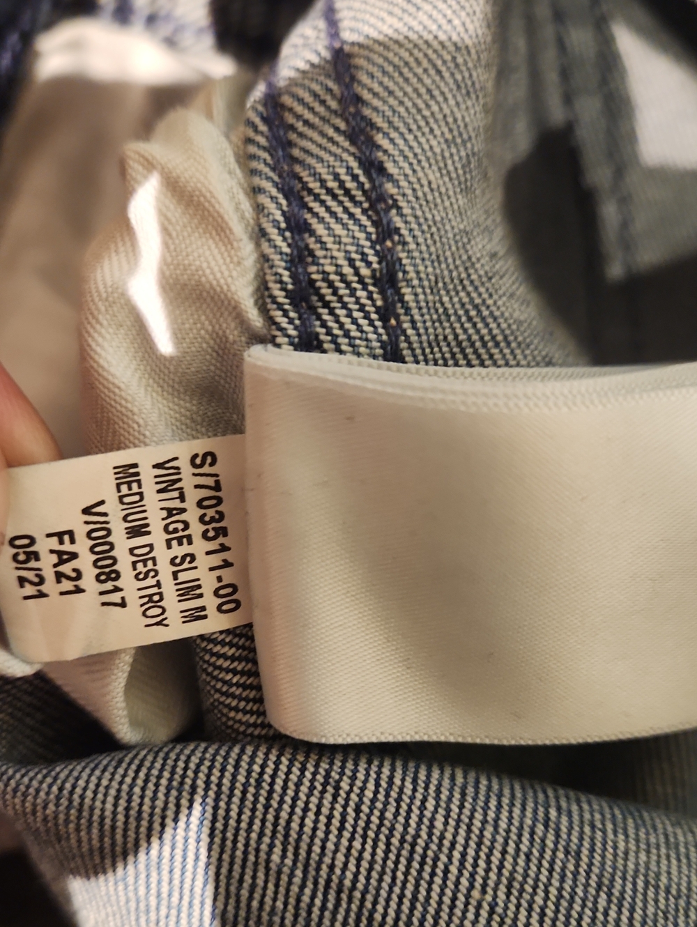 ❤️ NWOT! GAP VINTAGE SLIM MID-RISE JEANS, DISTRESSED, RAW SPLIT HEM, 2S 26 SHORT - Picture 7 of 9